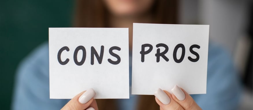 The pros and cons of Payday loans UK