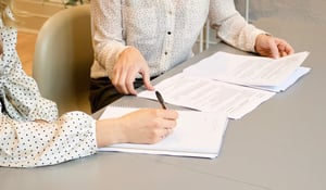 Breaking free from bad credit: Debt consolidation loans without a guarantor in the UK