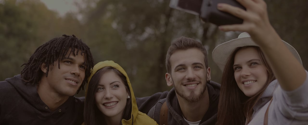 student loans background image